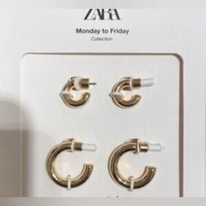 Zero Gold Tone Thick Open Hoop Earrings 
There are 2 pairs on this card NWT